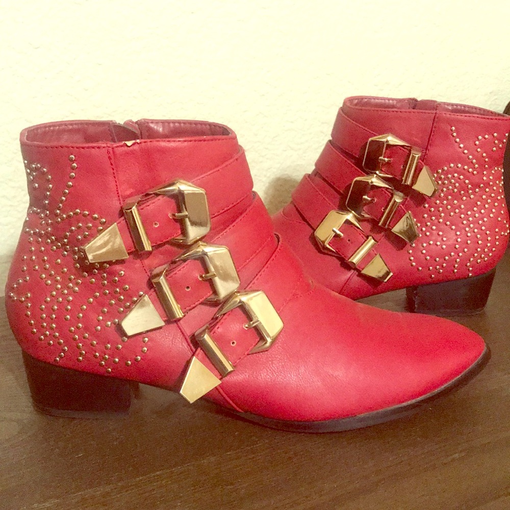 Red boots
